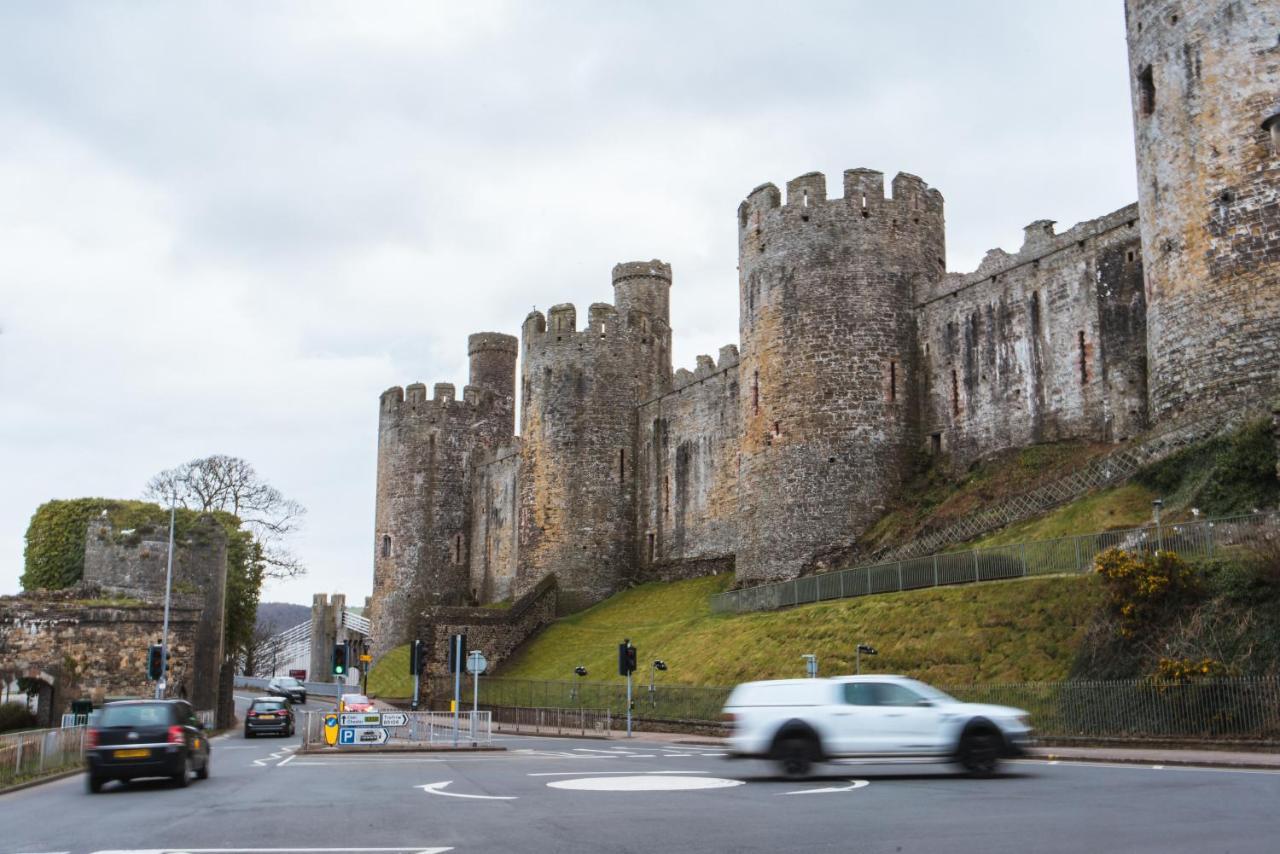 Johnny Dough'S Conwy With Rooms 외부 사진